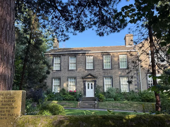 Por dentro do Museu das Irmãs Brontë - Brontë Parsonage Museum