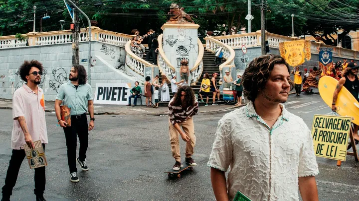 Dia de Rua, single triplo de Selvagens à Procura de Lei